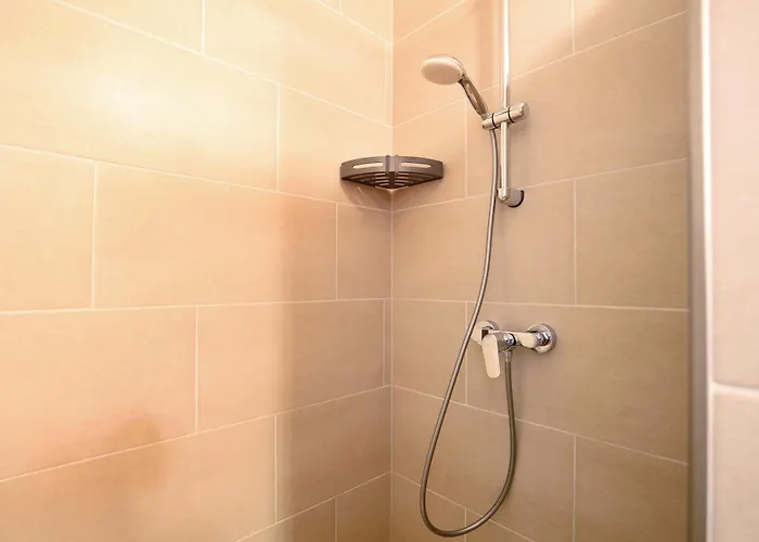 Haus Am - Zur Roten Tuer